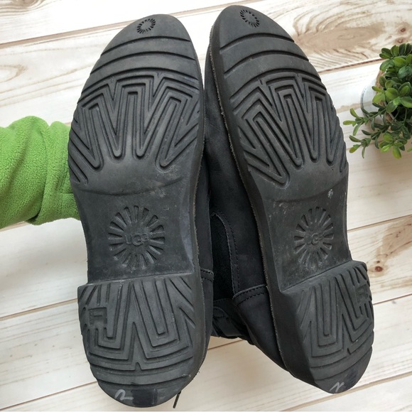 UGG Naiyah black suede laces boots - Picture 5 of 6